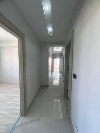 AFYON ÜÇOK EMLAKTAN ALİ İHSAN PAŞA MAH KİRALIK SIFIR LÜX 3+1 NEZİH BÖLGEDE DAİRE