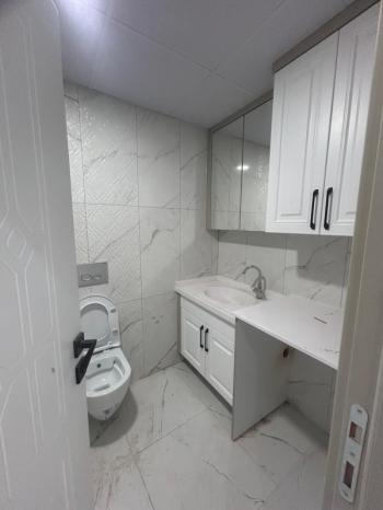 AFYON ÜÇOK EMLAKTAN ALİ İHSAN PAŞA MAH KİRALIK SIFIR LÜX 3+1 NEZİH BÖLGEDE DAİRE