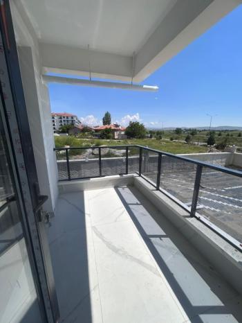 AFYON ÜÇOK EMLAKTAN ALİ İHSAN PAŞA MAH KİRALIK SIFIR LÜX 3+1 NEZİH BÖLGEDE DAİRE