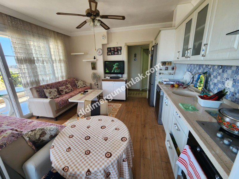  ALTINKUM MAHALLESİ'NDE HAVUZLU SİTE İÇERİSİNDE | EŞYALI | KALORİFERLİ | PANJURLU 1. KAT FIRSAT DAİRE! 