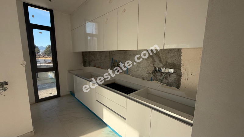 Lefkoşa Küçük Kaymaklı Bölgesinde Türk Koçanlı 2+1 Daireler