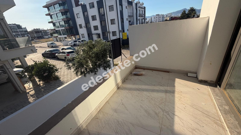 Lefkoşa Küçük Kaymaklı Bölgesinde Türk Koçanlı 2+1 Daireler