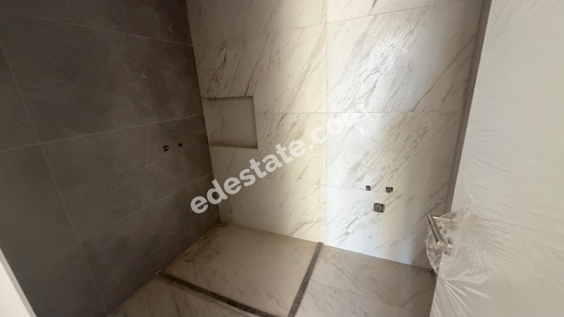 Lefkoşa Küçük Kaymaklı Bölgesinde Türk Koçanlı 2+1 Daireler