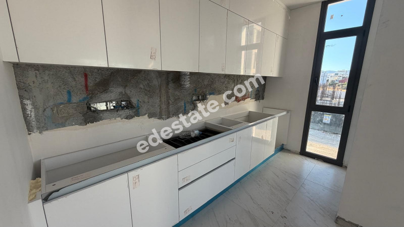 Lefkoşa Küçük Kaymaklı Bölgesinde Türk Koçanlı 2+1 Daireler