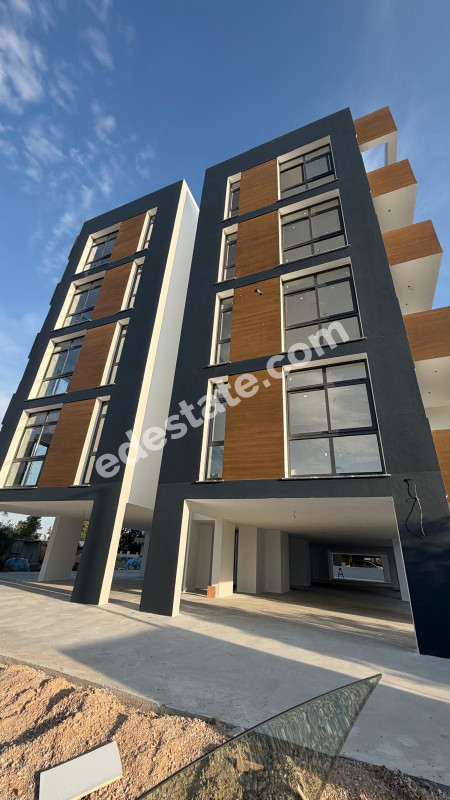 Lefkoşa Küçük Kaymaklı Bölgesinde Türk Koçanlı 2+1 Daireler