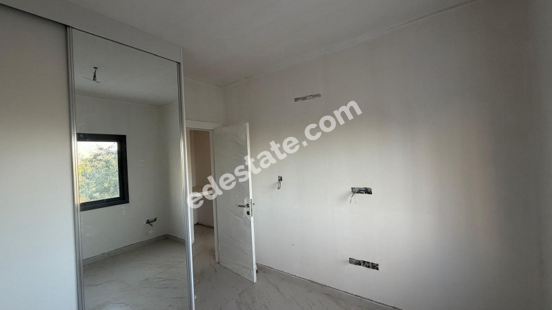 Lefkoşa Küçük Kaymaklı Bölgesinde Türk Koçanlı 2+1 Daireler