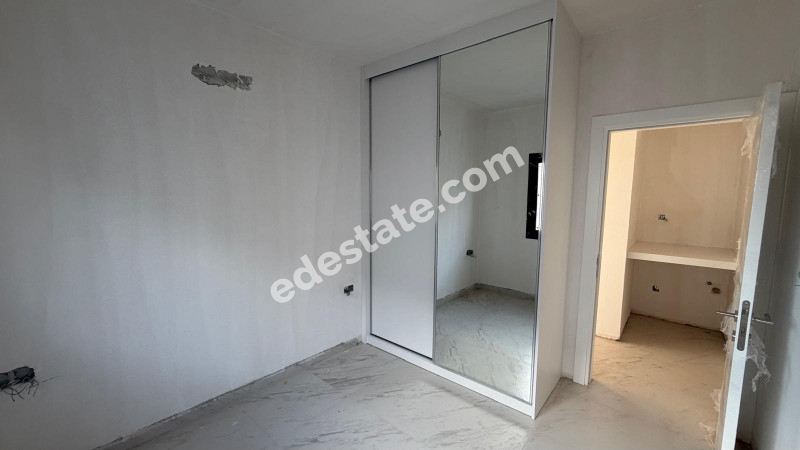 Lefkoşa Küçük Kaymaklı Bölgesinde Türk Koçanlı 2+1 Daireler