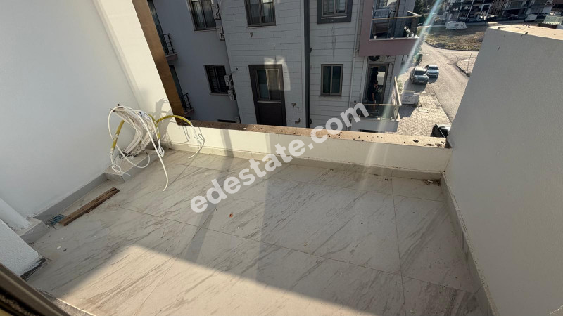 Lefkoşa Küçük Kaymaklı Bölgesinde Türk Koçanlı 2+1 Daireler