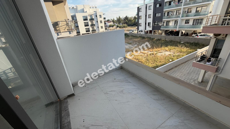 Lefkoşa Küçük Kaymaklı Bölgesinde Türk Koçanlı 2+1 Daireler