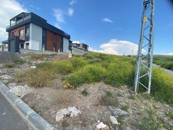 GÜVENAY - ÇORUM SLİM KENT ESATILIK  VİLLA ARSASI