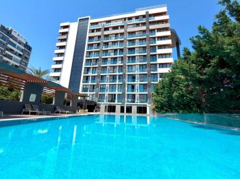 Kıbrıs Girne Merkez Magic Plus Residence Türk Koçan Full Eşyalı Şehir ve Dağ Manzaralı Satılık 2+1 Daire