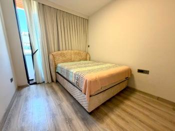 Kıbrıs Girne Merkez Magic Plus Residence Türk Koçan Full Eşyalı Şehir ve Dağ Manzaralı Satılık 2+1 Daire