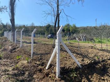  MUDANYA TRİLYE MERKEZE ÇOK YAKIN YAZ KIŞ GİDİLEBİLİR SATILIK 1.116 m2 BAHÇE