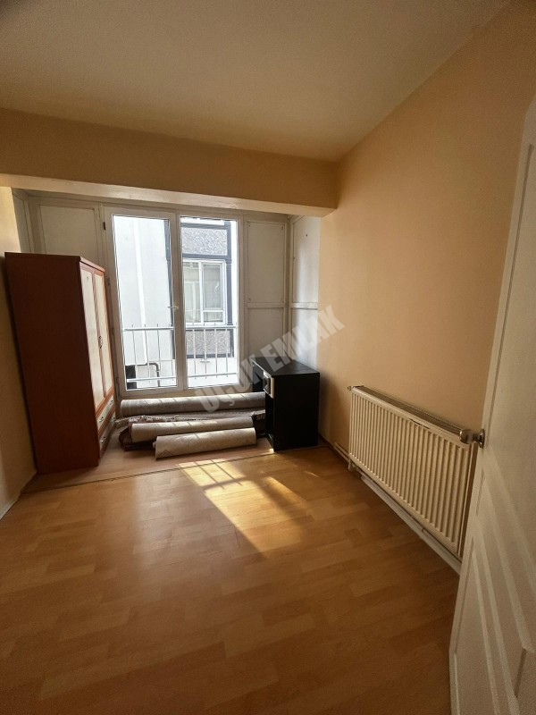 ✴ AFYON ÜÇOK EMLAKTAN CUMHURİYET MAH 2+1 78M² TEMİZ BAKIMLI ARA KAT SATILIK DAİRE ✴