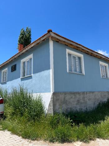 GÜVENAY - ÇORUM MECİTÖZÜ AŞŞAĞI KÖRÜNCEK KÖYÜ  SATILIK MÜSTAKİL EV
