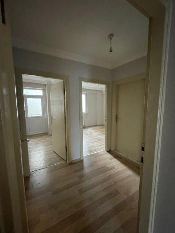 GÜVENAY - ÇORUM YENİYOL MAH. GAZİ PAŞA ORTAOKULU CİVARI KİRALIK 2+1 DAİRE