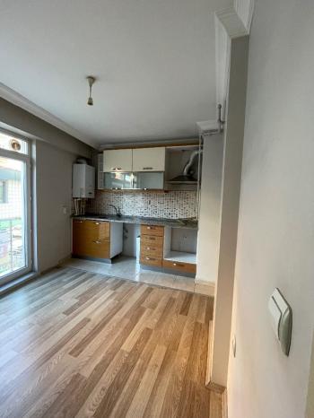 GÜVENAY - ÇORUM YENİYOL MAH. GAZİ PAŞA ORTAOKULU CİVARI KİRALIK 2+1 DAİRE