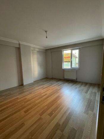 GÜVENAY - ÇORUM YENİYOL MAH. GAZİ PAŞA ORTAOKULU CİVARI KİRALIK 2+1 DAİRE