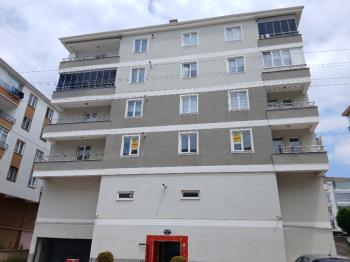 GÜVENAY - ÇORUM ULUKAVAK MAH. DR. SADIK AHMET CADDESİ ÜZERİNDE KİRALIK 3+1 DAİRE