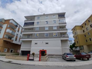 GÜVENAY - ÇORUM ULUKAVAK MAH. DR. SADIK AHMET CADDESİ ÜZERİNDE KİRALIK 3+1 DAİRE
