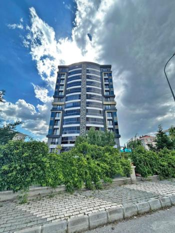 AFYON ÜÇOK EMLAKTAN UYDUKENT SELÇUKLU MAH KİRALIK LÜX GENİŞ 4+1 +TERAS LI DAİRE