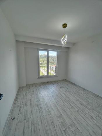 AFYON ÜÇOK EMLAKTAN UYDUKENT SELÇUKLU MAH KİRALIK LÜX GENİŞ 4+1 +TERAS LI DAİRE