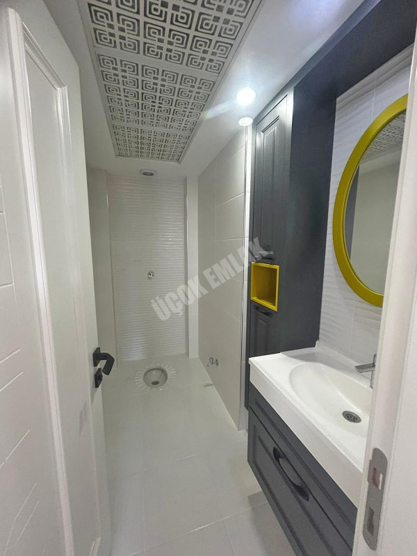 AFYON ÜÇOK EMLAKTAN UYDUKENT SELÇUKLU MAH KİRALIK LÜX GENİŞ 4+1 +TERAS LI DAİRE