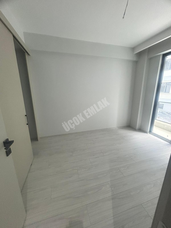 AFYON ÜÇOK EMLAKTAN ALİ İHSANPAŞA MAH TEMELDEN SATILIK LÜKS DAİRELER