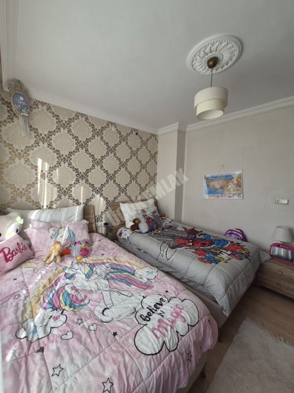 AFYON ÜÇOK EMLAKTAN ALİ İHSAN PAŞA MAH KİRALIK 3+1 TEMİZ BAKIMLI DAİRE