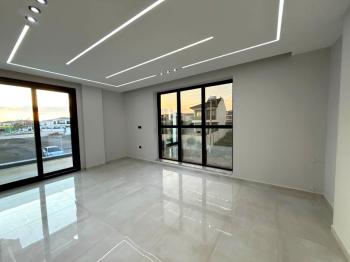 Didim'de Satılık Tam Müstakil 4+1 Villa