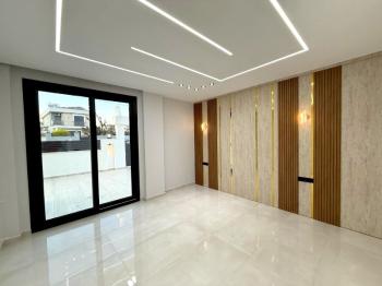 Didim'de Satılık Tam Müstakil 4+1 Villa