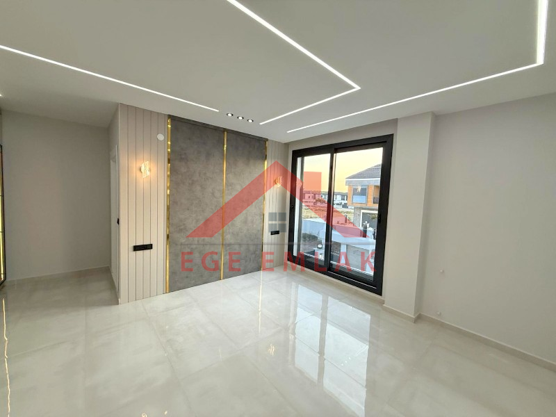 Didim'de Satılık Tam Müstakil 4+1 Villa