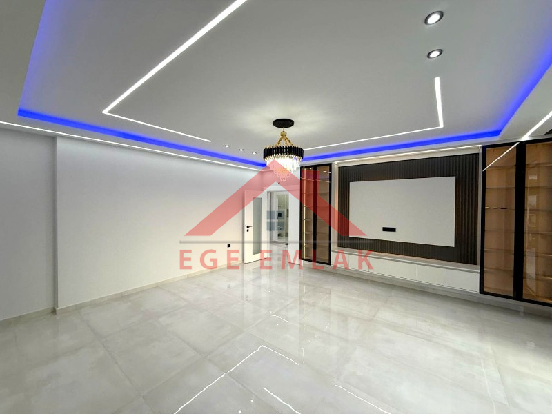 Didim'de Satılık Tam Müstakil 4+1 Villa