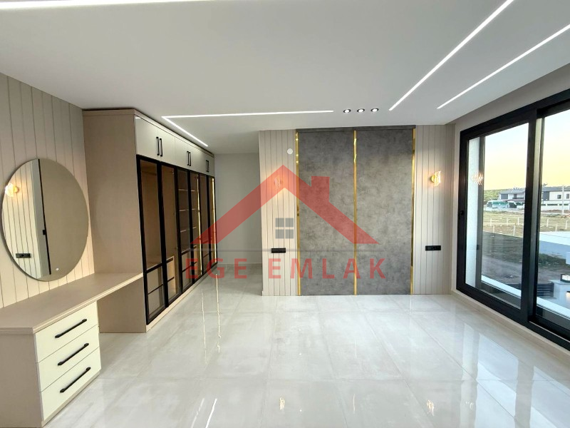 Didim'de Satılık Tam Müstakil 4+1 Villa