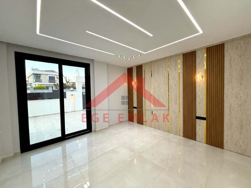 Didim'de Satılık Tam Müstakil 4+1 Villa