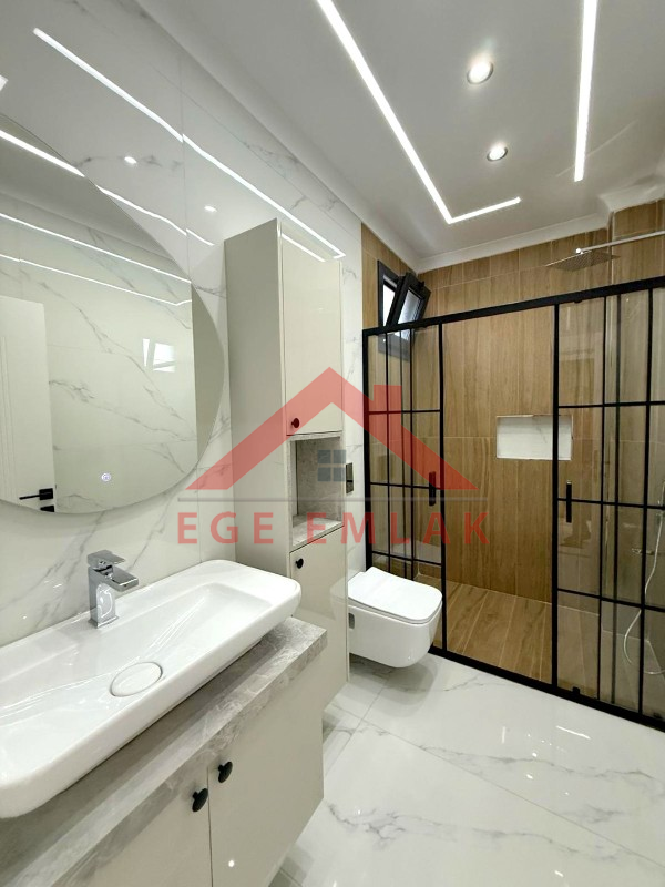 Didim'de Satılık Tam Müstakil 4+1 Villa