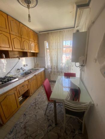 GÜVENAY - ÇORUM MİMARSİNAN TÜRKİYEM İLKOKULU CİVARI SATILIK DAİRE