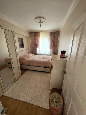 GÜVENAY - ÇORUM KALE MAH. MUTLU CADDESİ CİVARI 3+1 SATILIK DAİRE