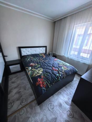 GÜVENAY - ÇORUM KALE MAH. MUTLU CADDESİ CİVARI 3+1 SATILIK DAİRE