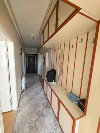 GÜVENAY - ÇORUM KALE MAH. MUTLU CADDESİ CİVARI 3+1 SATILIK DAİRE