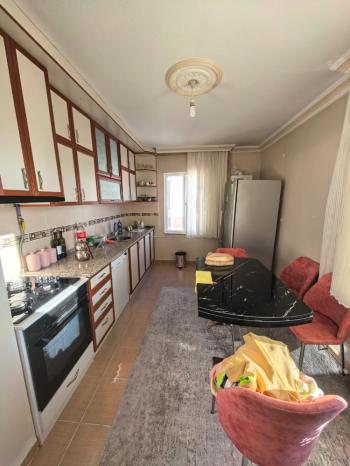 GÜVENAY - ÇORUM KALE MAH. MUTLU CADDESİ CİVARI 3+1 SATILIK DAİRE