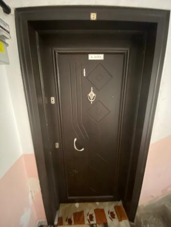 GÜVENAY - ÇORUM KALE MAH. MERAM SOKAKLARDA  3+1 SATILIK DAİRE 