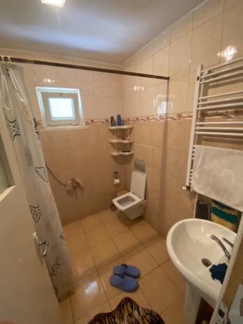GÜVENAY - ÇORUM KALE MAH. MERAM SOKAKLARDA  3+1 SATILIK DAİRE 
