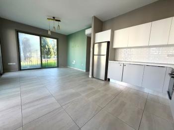 Girne Alsancak Kıbrıs Town Houses Havuz Manzaralı Özel Bahçeli Satılık 2+1 Daire