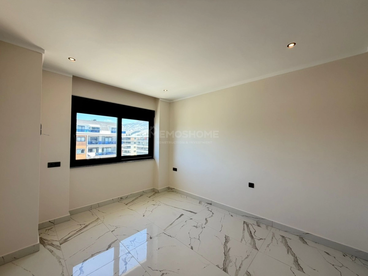 Luxury 3+1 Duplex Near Sea