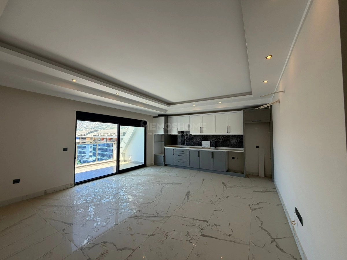 Luxury 3+1 Duplex Near Sea