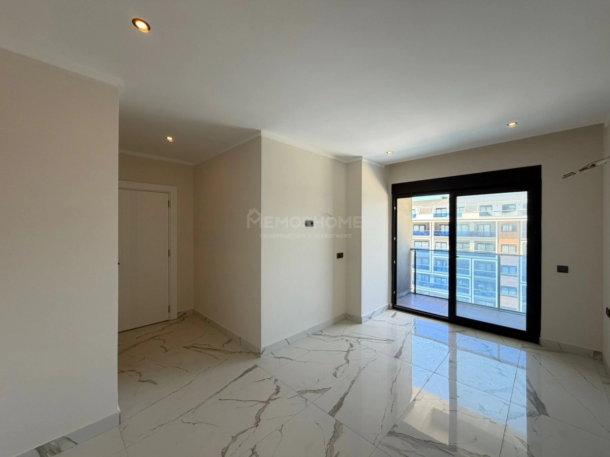 Luxury 3+1 Duplex Near Sea