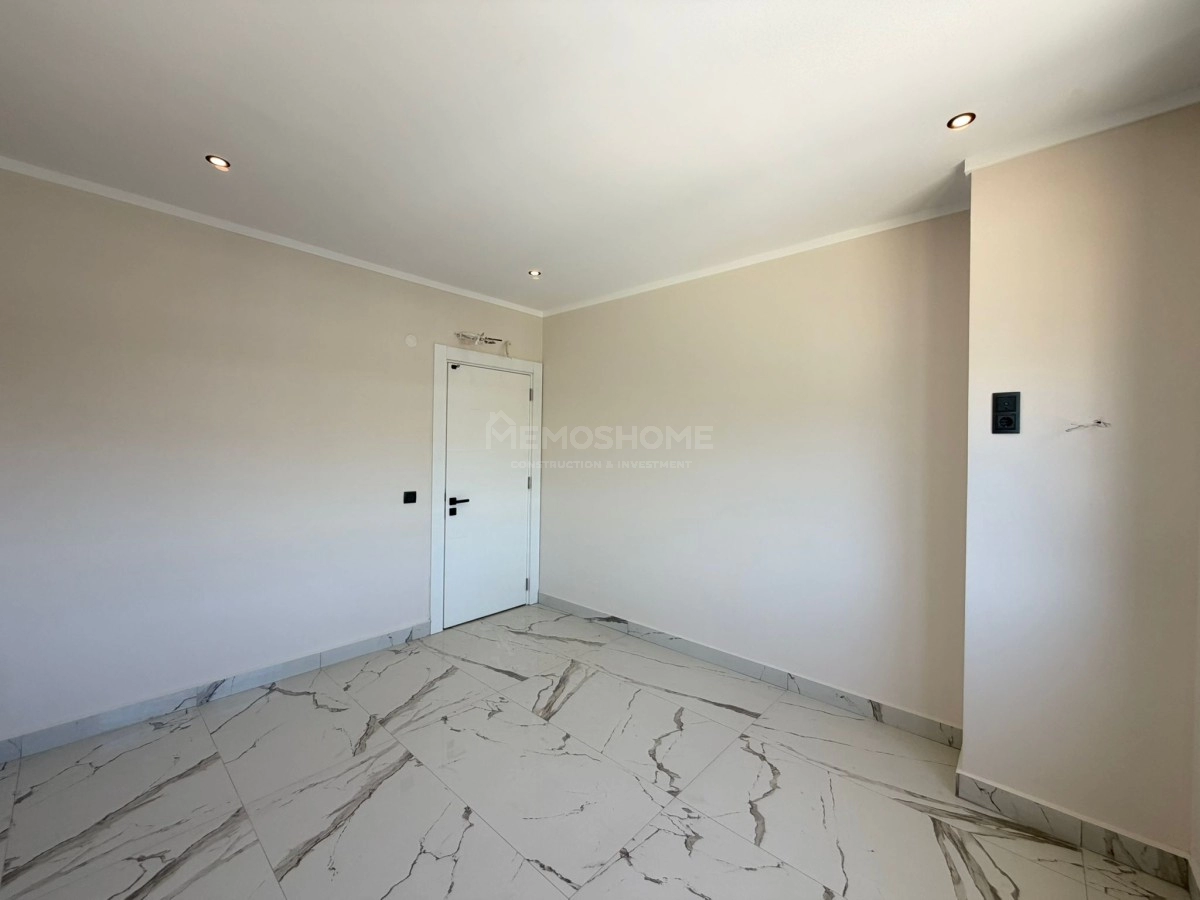 Luxury 3+1 Duplex Near Sea
