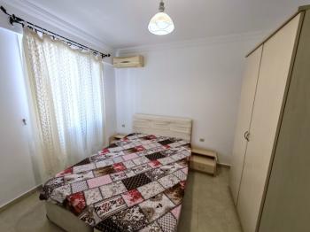 Didim Çamlık'ta Ünlü Royal Marina Complex İçinde Satılık Havuz Gören Eşyalı Giriş Kat Daire