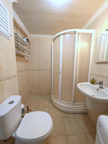 Didim Çamlık'ta Ünlü Royal Marina Complex İçinde Satılık Havuz Gören Eşyalı Giriş Kat Daire